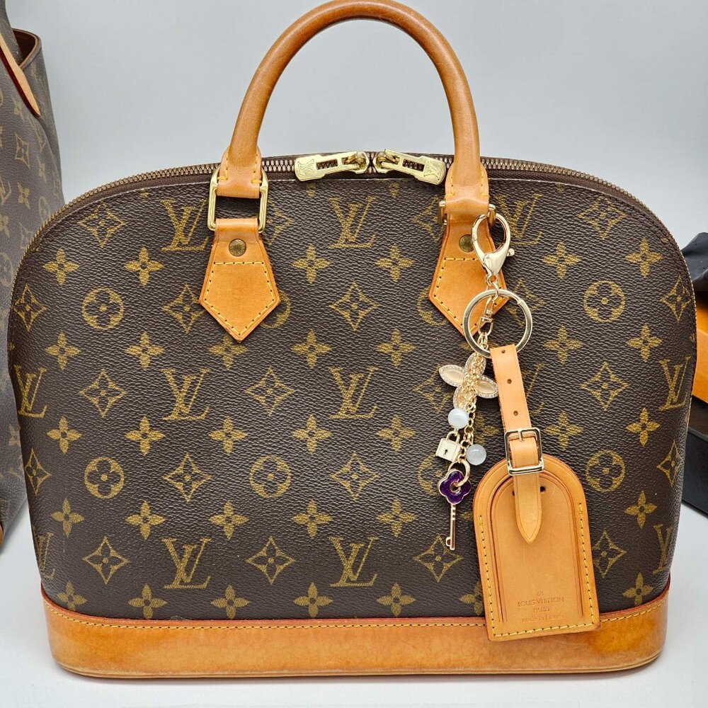 Authentic Louis Vuitton Luggage Tag with Unbranded Keycharm, Keychain - Picture 8 of 8